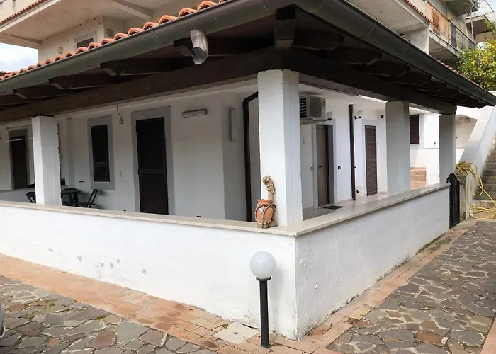 Oasi Di Cicerone Formia